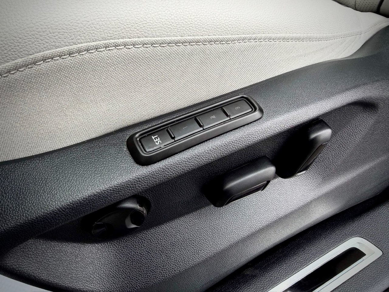2022 Volkswagen Tiguan Notre-Dame-des-Prairies - photo #33